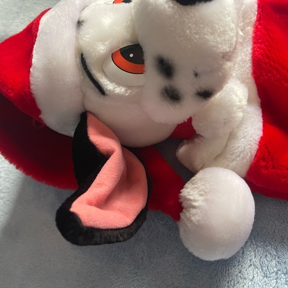 Disney Red 101 Dalmatians Plush Stocking - Picture 8 of 10